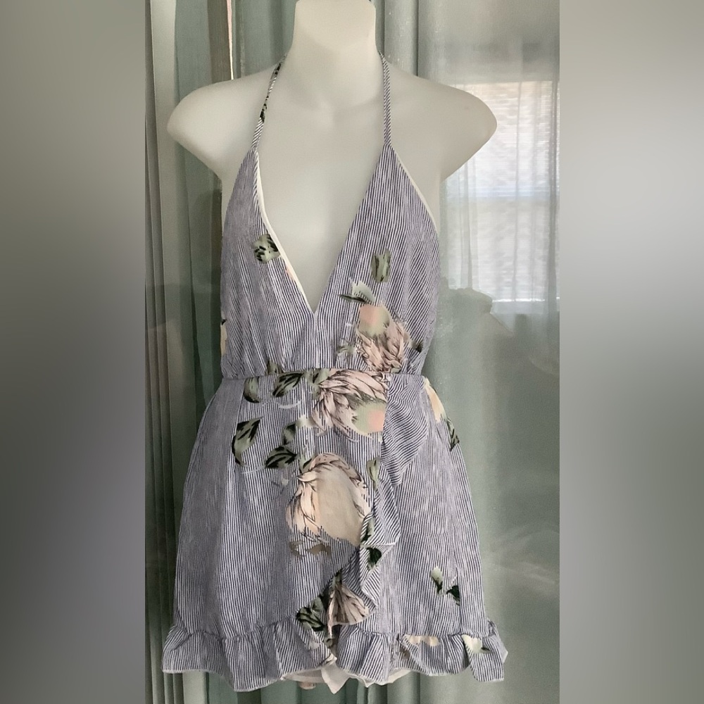 Zaful criss-cross halter short romper